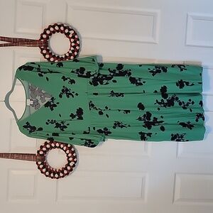 plus size 3x Ava and Viv green dress with black flowers